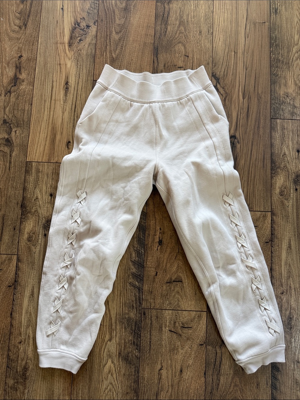 Lululemon Women’s Cream Jogger Pants with Side Bow Detail